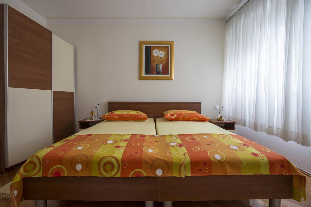 Dante Apartment Split Szoba fotó